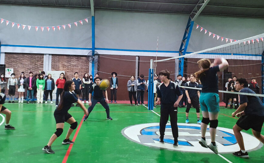 4-Volleyball3