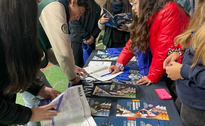 Feria Universitaria 5